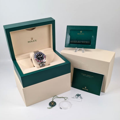 Rolex GMT-Master II "Pepsi" 126710BLRO