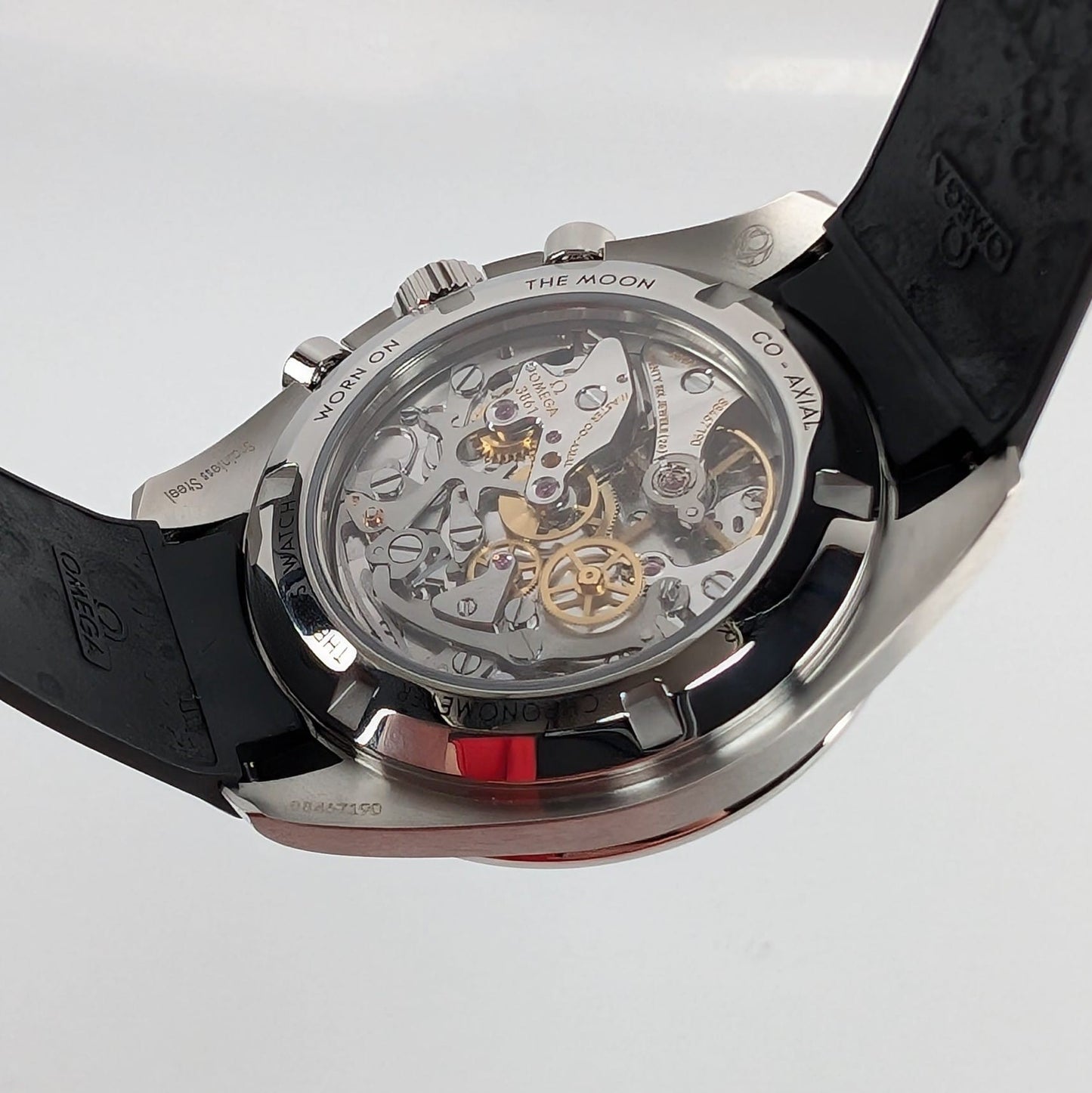 Omega Speedmaster Professional Moonwatch — Ref. 310.32.42.50.04.001 (2024)