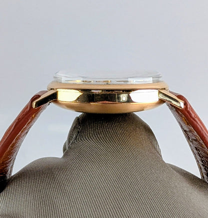 Omega Calibre 321 Chronograph | Solid 18K Gold | Ref. 101.010 | Recently Serviced