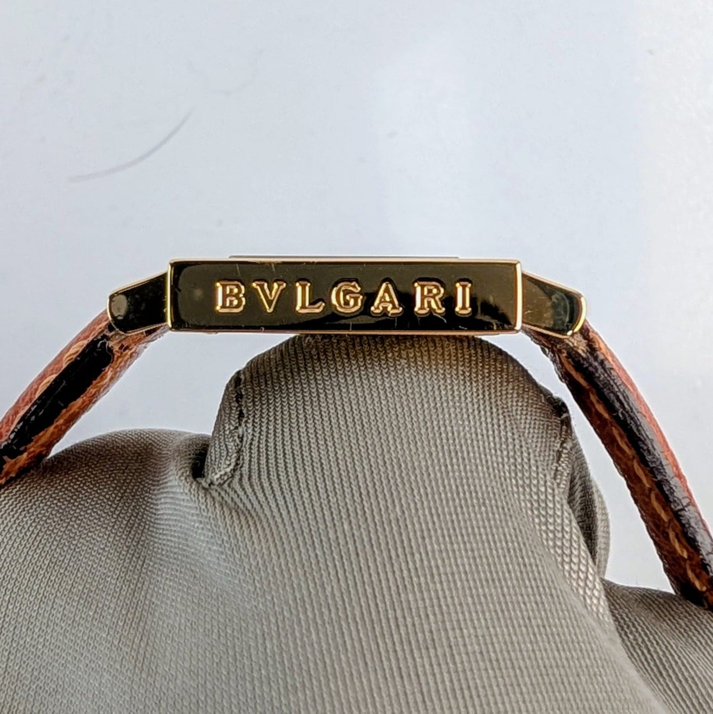 Bulgari Quadratto Solid 18K Yellow Gold Ladies Watch | Ref. SQ 22 GL
