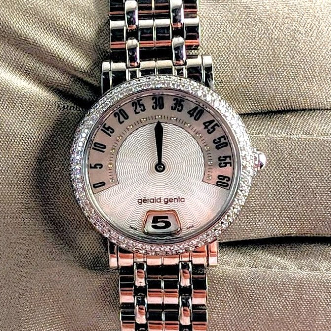 Gerald Genta Retro Classic Jump Hour Ladies Watch — Ref. G.3624