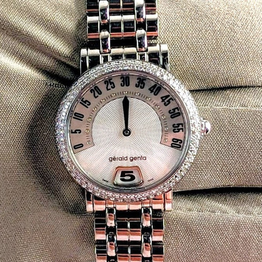 Gerald Genta Retro Classic Jump Hour Ladies Watch — Ref. G.3624