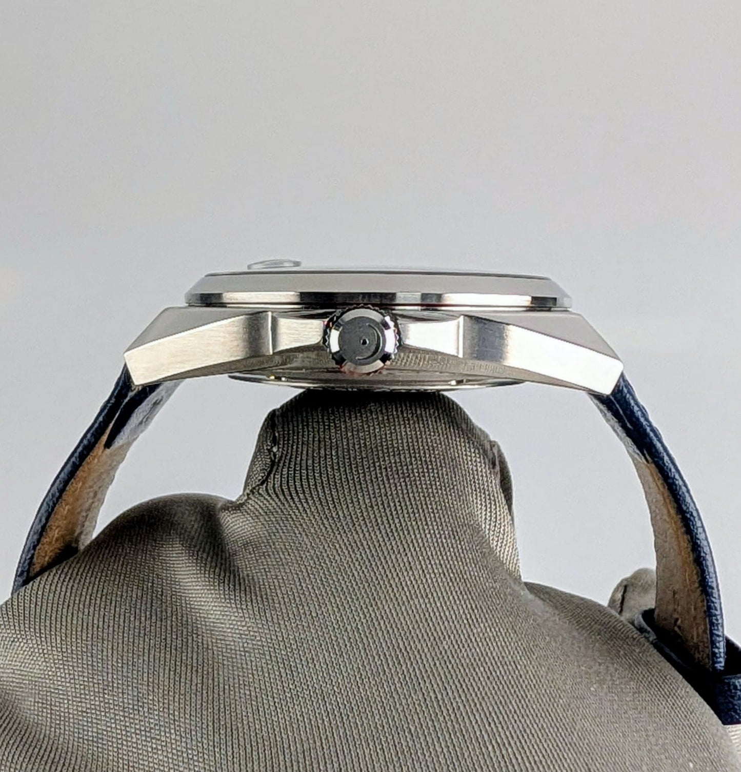 MeisterSinger Single Hand Men's Watch | Blue Dial | Ref. ME908