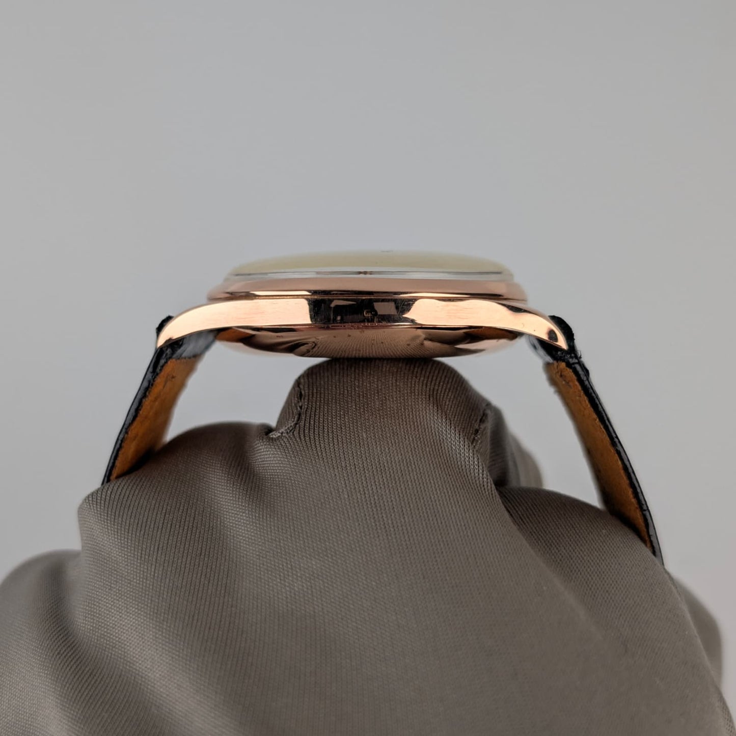Orator Chronograph Suisse 18K Rose Gold Vintage Watch
