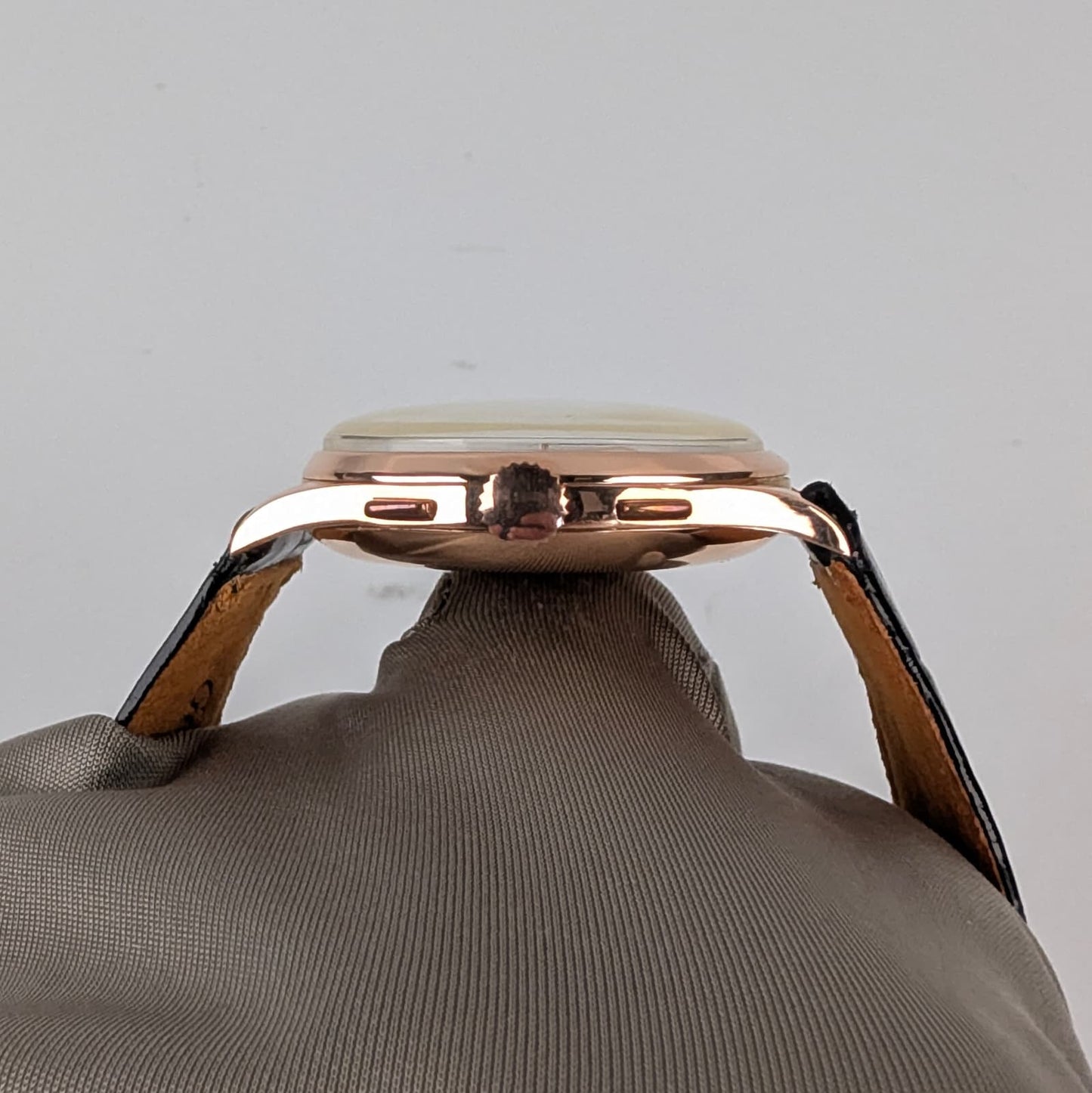 Orator Chronograph Suisse 18K Rose Gold Vintage Watch