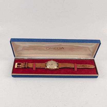 Omega Calibre 320 Chronograph Solid 18K Gold | Pulsations Dial | Ref. 101.002