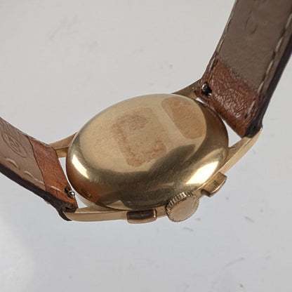 Omega Calibre 320 Chronograph Solid 18K Gold | Pulsations Dial | Ref. 101.002
