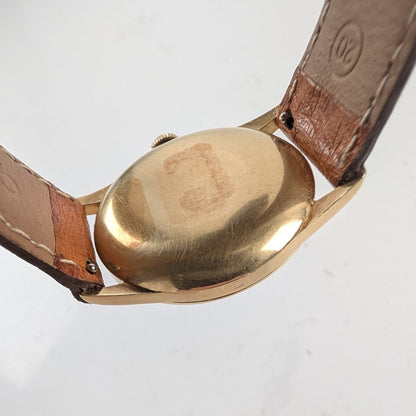 Omega Calibre 320 Chronograph Solid 18K Gold | Pulsations Dial | Ref. 101.002