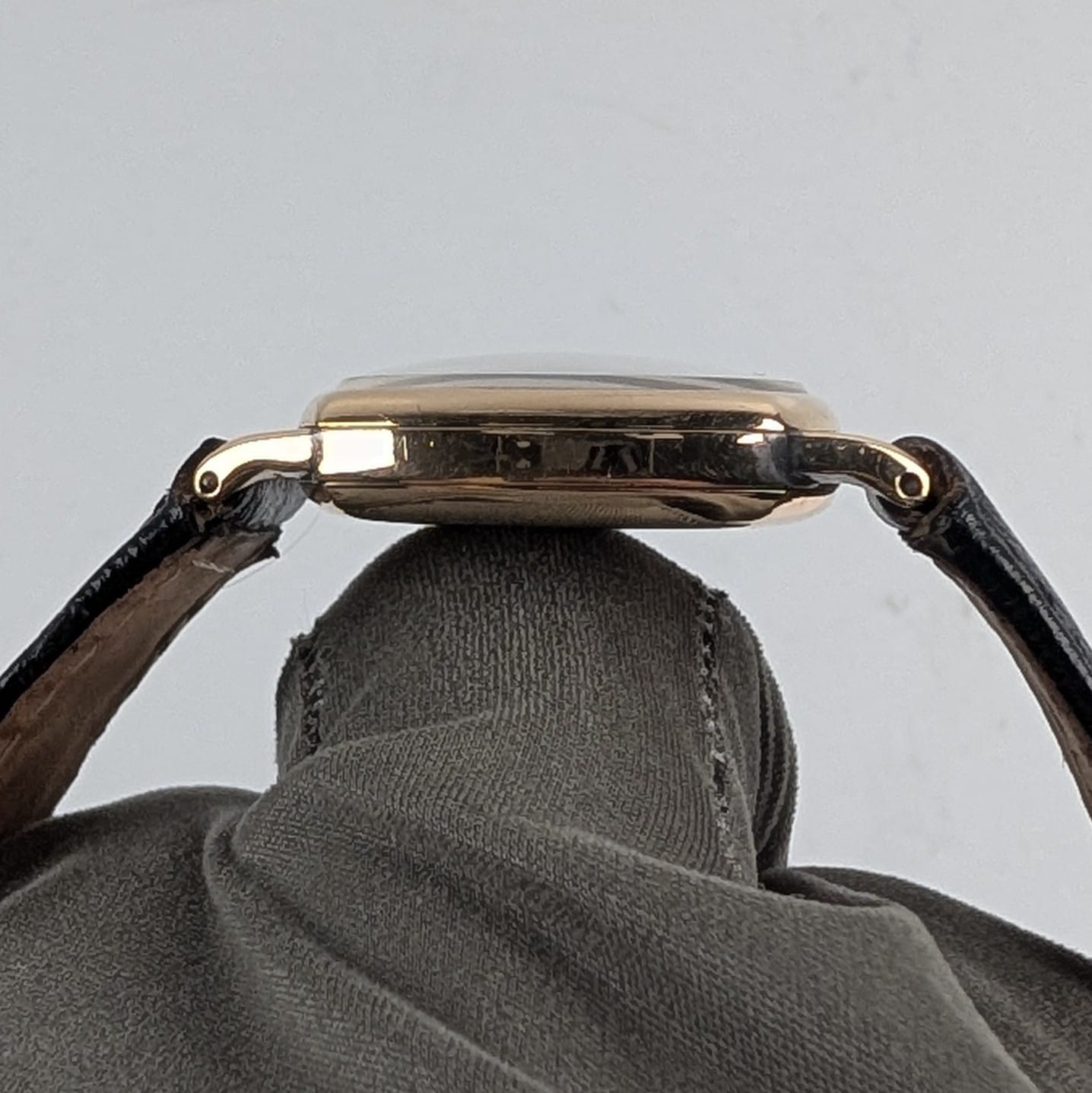 Rare Longines Wadsworth Solid 14K Yellow Gold Cushion Case Watch – 1940s
