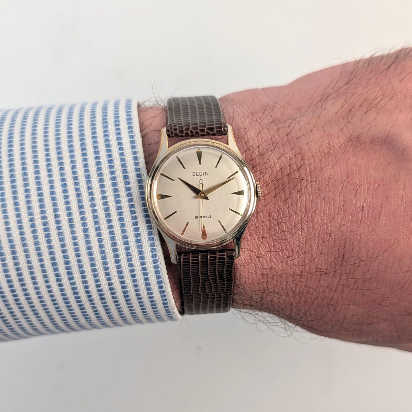 Vintage Elgin 19-Jewel Men's Wrist Watch