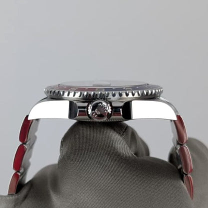 Rolex GMT-Master II "Pepsi" 126710BLRO
