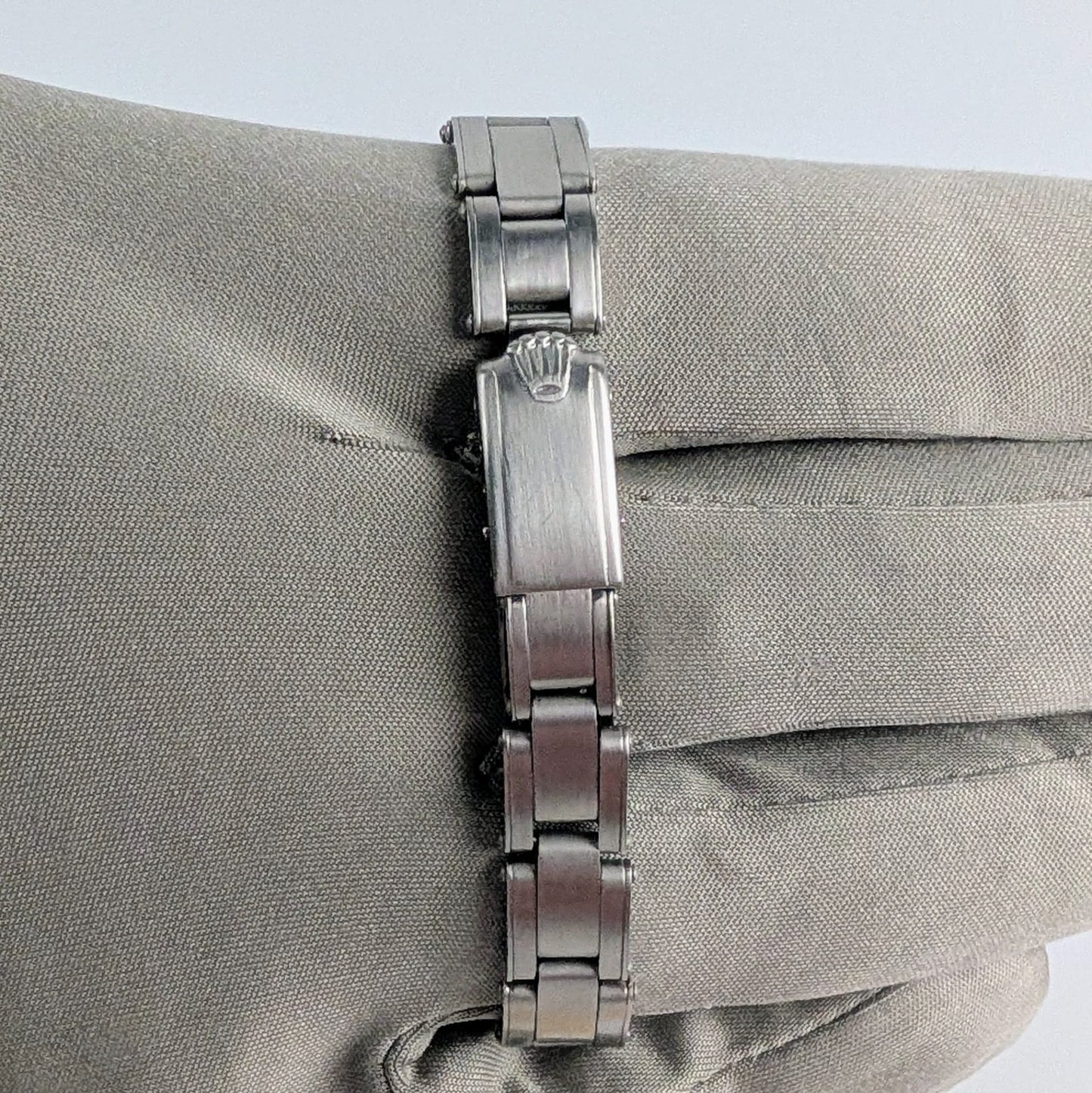 Rolex Ladies Oyster Perpetual | Black Dial | Diamond Bezel | Ref. 6618